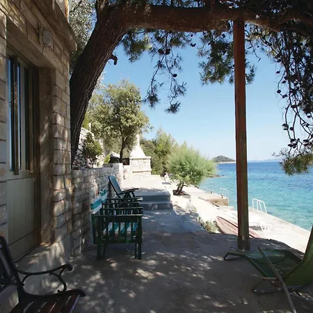 Apartment Karbuni Bb II