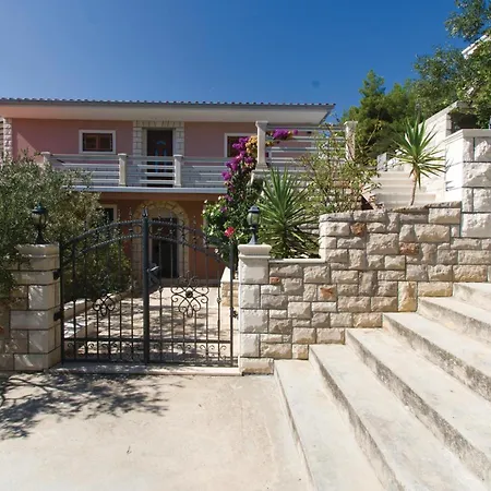 Apartment Karbuni Bb II Blato (Korcula)