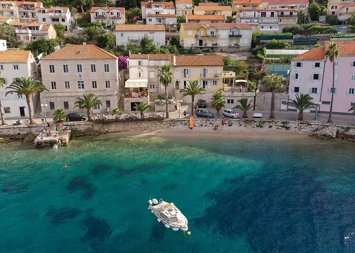 Karbuni Bb Ii Appartamento Blato (Korcula)