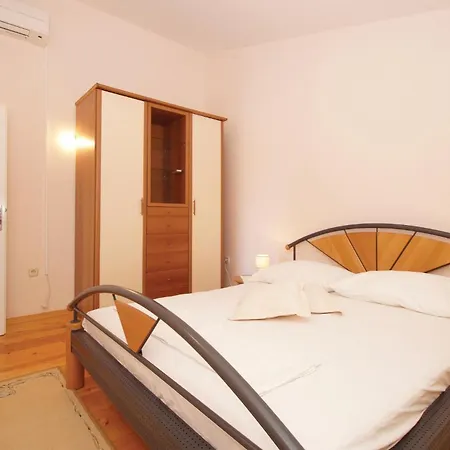 Lägenhet Karbuni Bb Ii *