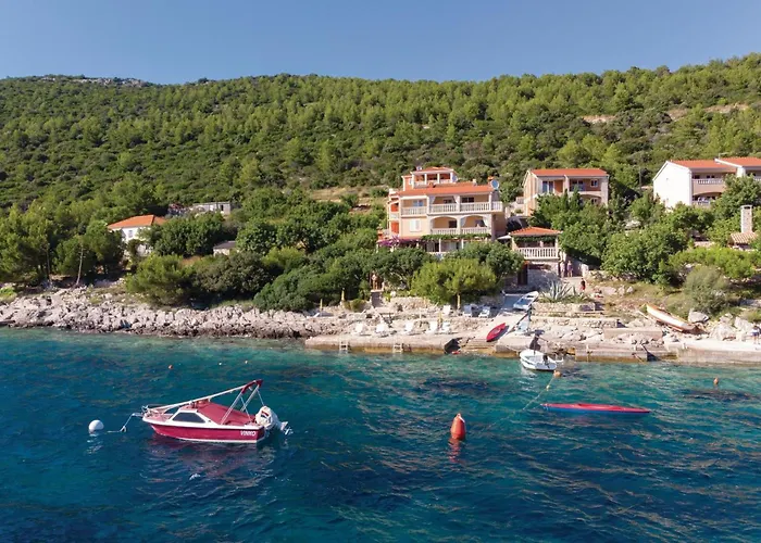 Karbuni Bb Ii דירה *