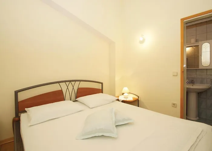 Karbuni Bb Ii * Blato (Korcula)